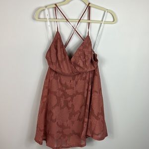 Lulu’s Rose Pink Floral skater back crisscross dress size small NEW WITH TAGS